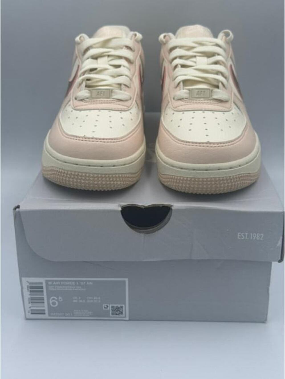 Nike Air Force 1 Low Pink/White Women's 6.5 - New - Picture 7 of 7